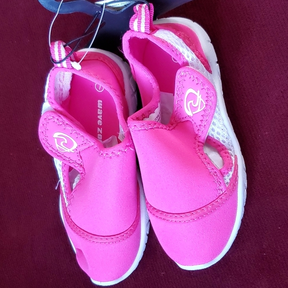 3 pair Toddler Girls Shoes Water Shoes Flip Flops Glitter Sandals  Size 7/8  NWT - Picture 3 of 10